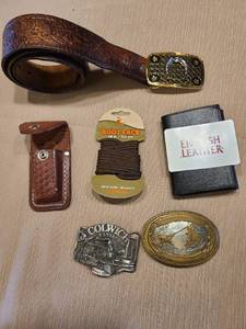 lot 2419 image: Belt, belt buckles, unused leather wallet, more