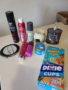 lot 2425 image: Soaplotion dispenser, ceramic wax warmer, hair products, mirror, more