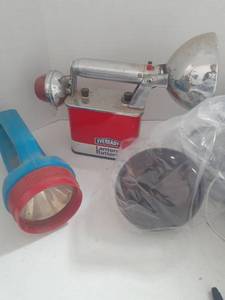 lot 3102 image: Flash lights and red colored flood light bulb