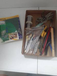 lot 3127 image: Wire brushes and more