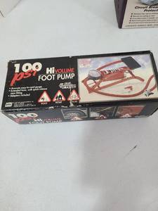 lot 3201 image: High volume foot pump 100 psi
