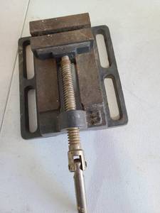 lot 3203 image: Vise