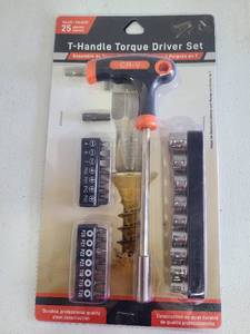 lot 3206 image: T-handle torque driver set