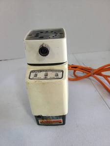 lot 3233 image: Black and decker drill bit sharpener and electric drill
