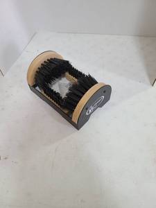 lot 3314 image: Northwest Trail shoeboot scraper, never used