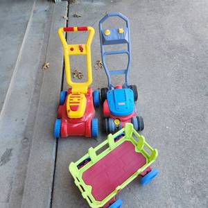 lot 3516 image: Childrens mowers and wagon