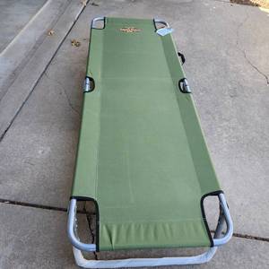 lot 3518 image: Timber Creek green folding cot new