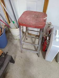 lot 3700 image: Garage stool 29 on. tall and stepstool