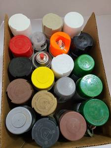 lot 3722 image: Spray paint