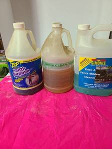 lot 3815 image: Cleaning products