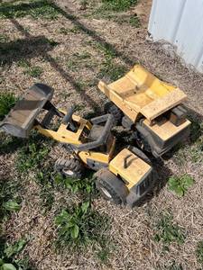 lot 4022 image: Tonka trucks (2)