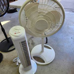 lot 3512 image: UtiliTech and Galaxy fans