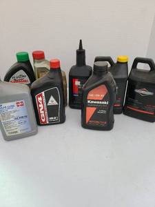 lot 3755 image: Engine oils