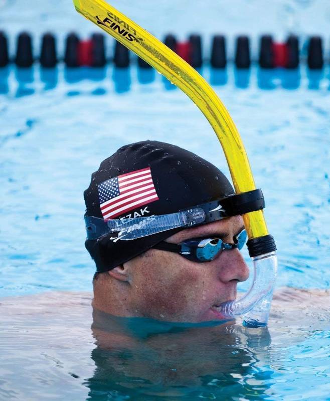 lot 88 image: FINIS Original Center-Mount Swimmers Snorkel