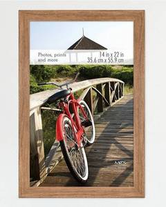 lot 78 image: MCS Museum Poster Frame, Medium Oak Woodgrain, 14 x 22 in, Single
