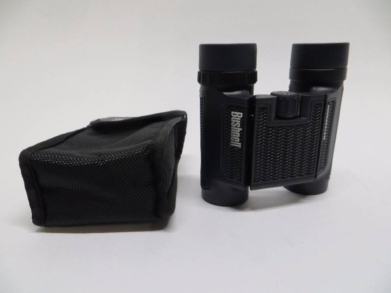 lot 1336 image: Bushnell H2O 8x25 FOV 360ft