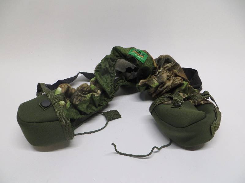 lot 1426 image: Primos Mossy Oak Break-Up� Bow Sling