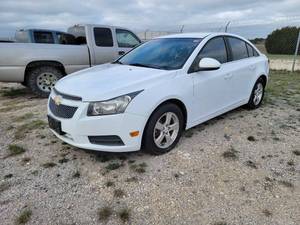 lot 10023 image: 2011 Chevrolet Cruze LT, White