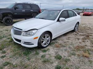 lot 10027 image: 2013 Mercedes C300, White