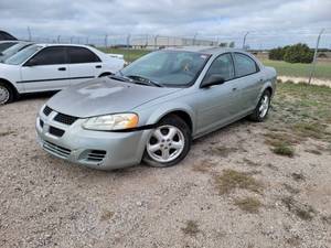 lot 10031 image: 2006 Dodge Stratus SXT, Gray
