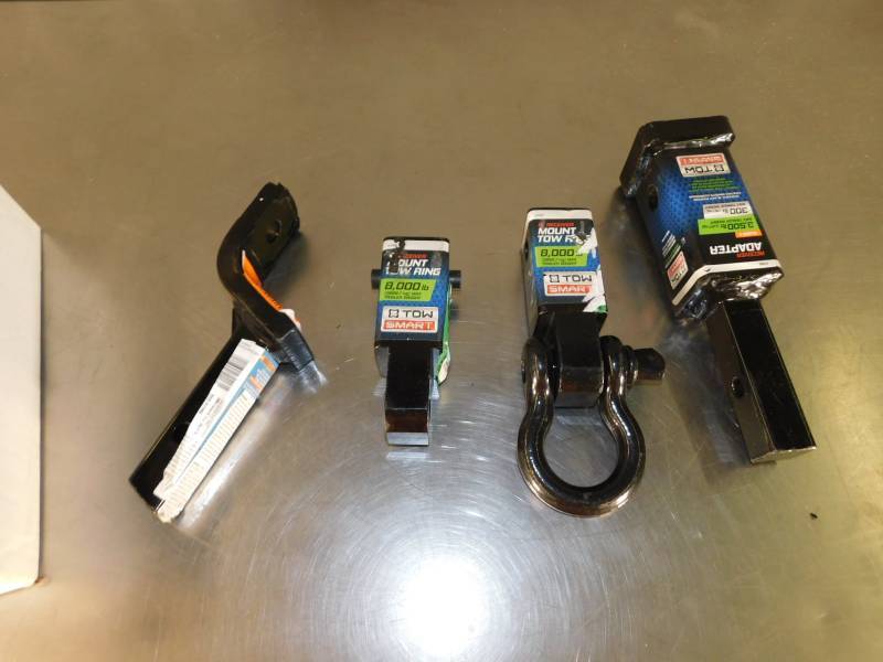 lot 6143 image: Lot of Receiver Mounts