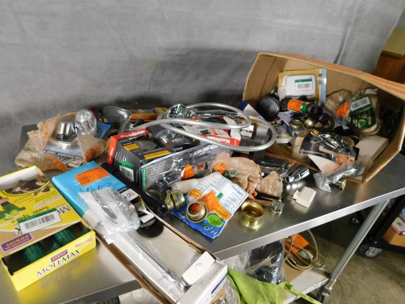 lot 6155 image: Lot of Misc Hardware not tested inspect for parts and condition