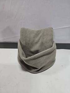 lot 15180 image: GORONT Travel Pillow Bag, Git Pack (Gray)