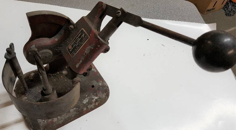 lot 6103 image: Black & Decker valve stone dressing stand.  Clean it up and use it.