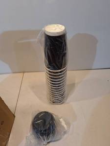 lot 37383 image: Lamosi Disposable Cups with Lids. 16 OZ 60 sets