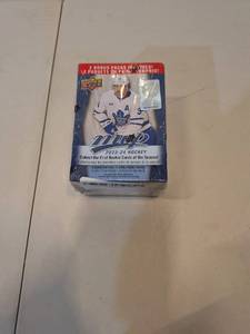 lot 37444 image: 2022 Upper Deck MVP 2023-2024 hockey player cards.