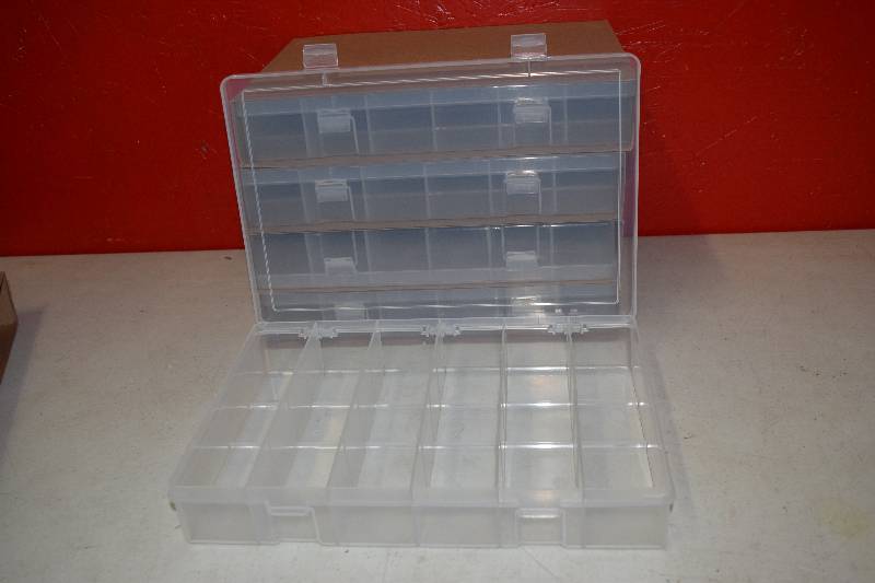 lot 30 image: 5 Clear Storage Boxes
