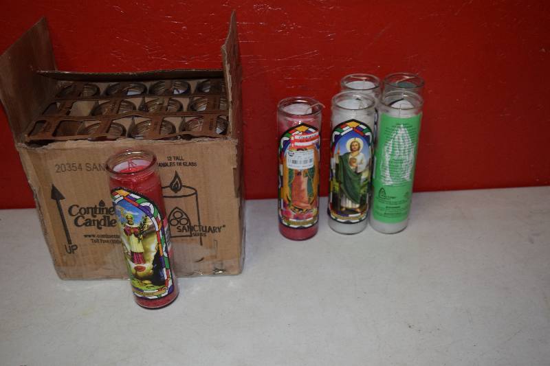 lot 49 image: 16 Sanctuary Candles