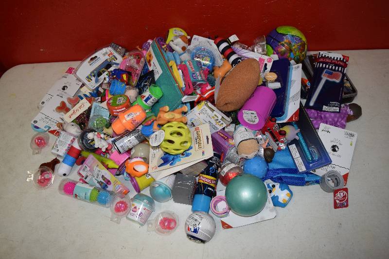 lot 63 image: Toys