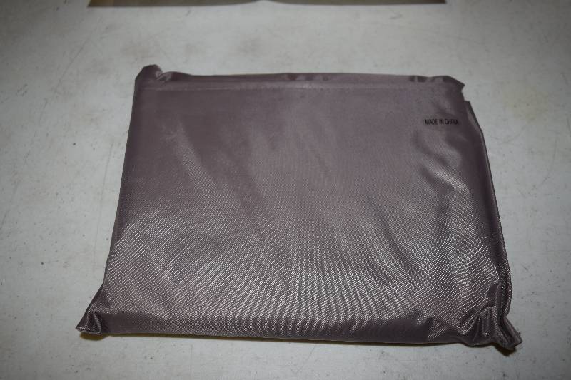 lot 116 image: Weather Shield All Weather Windshield Cover