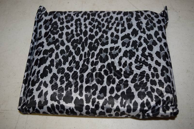 lot 117 image: Weather Shield All Weather Windshield Cover