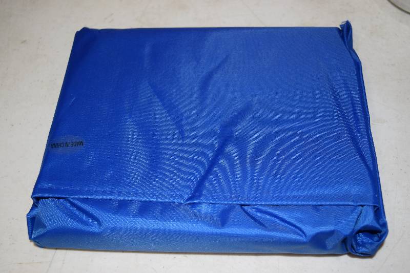 lot 118 image: Weather Shield All Weather Windshield Cover