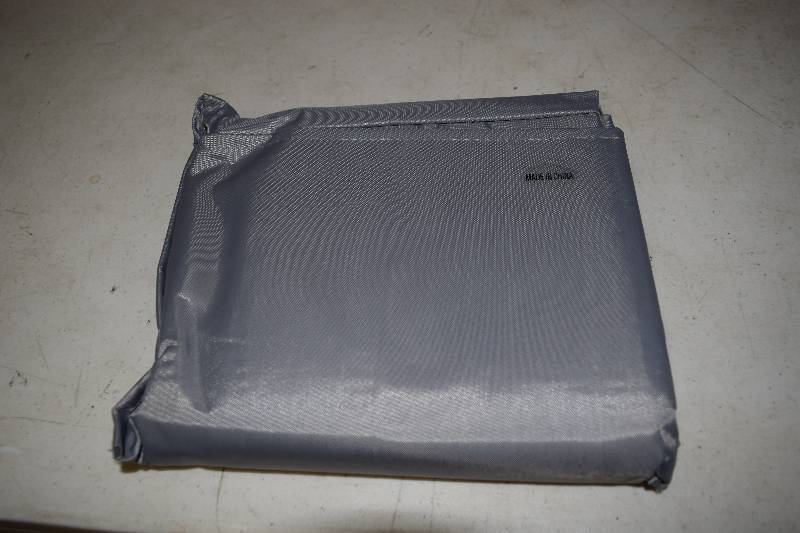 lot 120 image: Weather Shield All Weather Windshield Cover