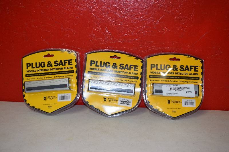 lot 191 image: 3 Plug & Safe Mobile Intruder Detector Alarms