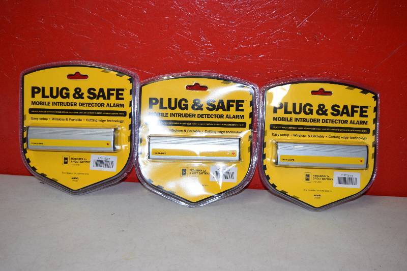 lot 192 image: 3 Plug & Safe Mobile Intruder Detector Alarms