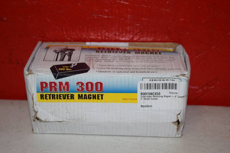 lot 245 image: PRM 300 Retriever Magnet