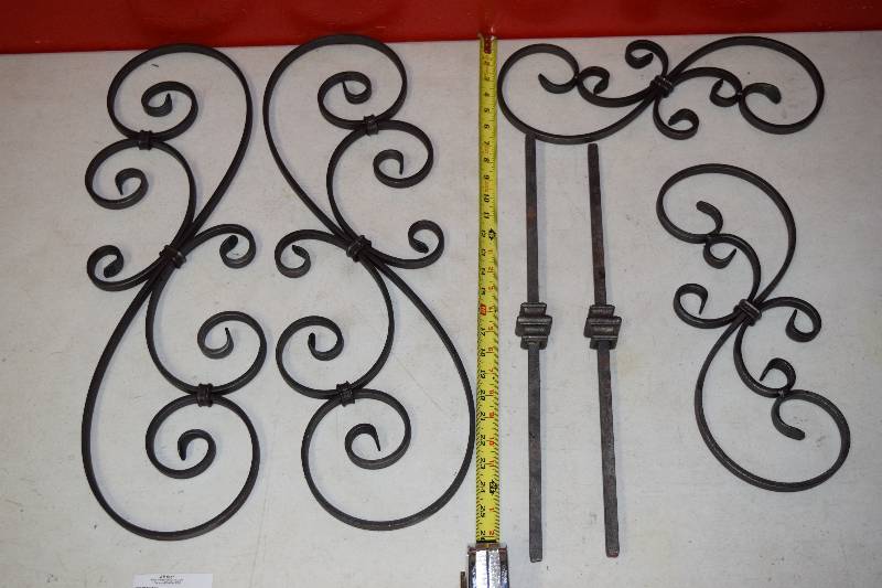 lot 252 image: Decorative Iron Pieces