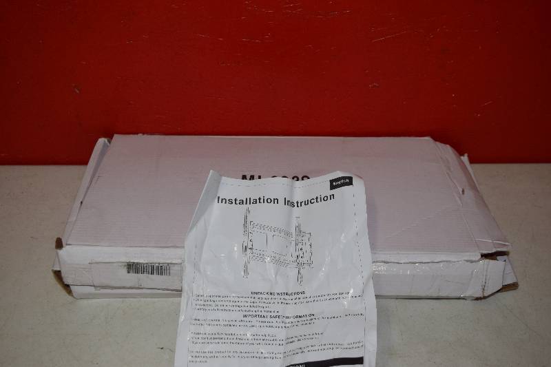 lot 264 image: Universal TV Mount