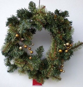 lot 2173 image: Christmas Wreath 16 Green w Gold Berries Holiday Decor