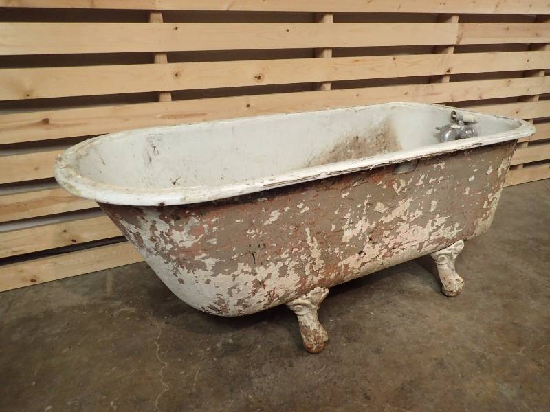 4.5 foot clawfoot best sale tub