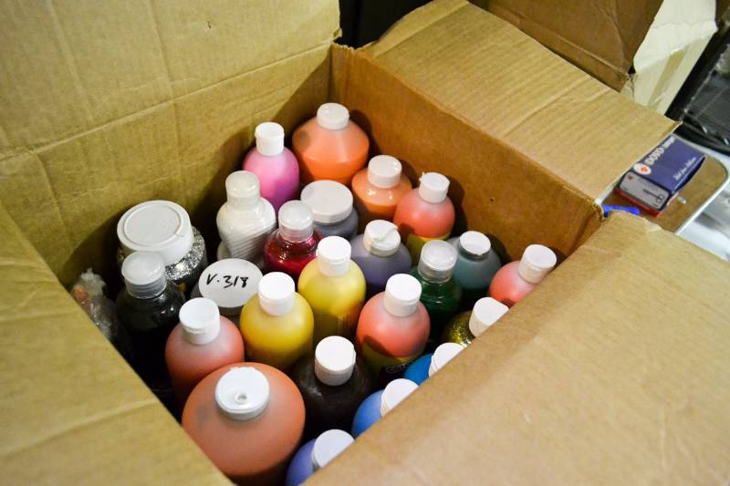 lot 56 image: Box of Paint and Craft Supplies