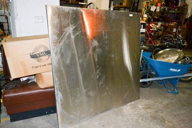 lot 78 image: Large Stainless Steel Divider Panel, 58 x 59