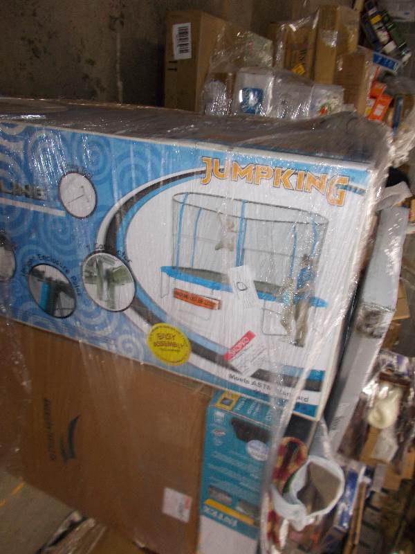 lot 6700 image: Trget Pallet