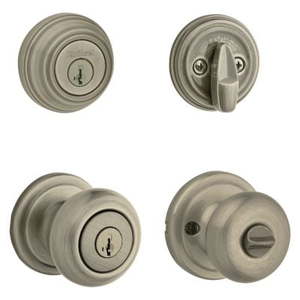 lot 2344 image: Kwikset 991 Juno Keyed Entry Knob And Sgl Cyl Deadbolt Combo Pack Featuring Smartkey Security�� in AB