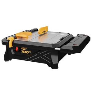 lot 3812 image: QEP 22700Q 7 in. 700XT Wet Tile Saw with Table Extension - Retail $165.19