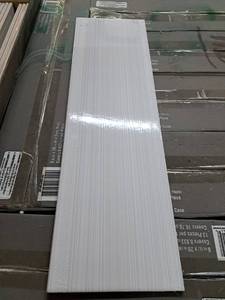 lot 3843 image: Pallet Of Jeffrey Court Moonlight Field Tile 6in x 20in